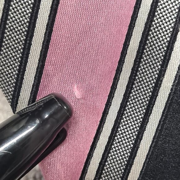 Donald Trump Signature Collection Necktie Silk Pink Black Stripe Business - Picture 2 of 4